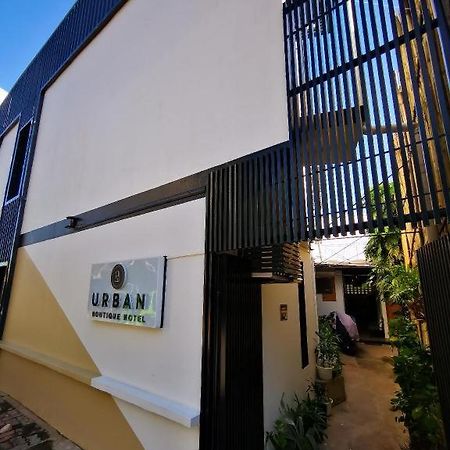 Urban Boutique Hotel Balabag  Экстерьер фото