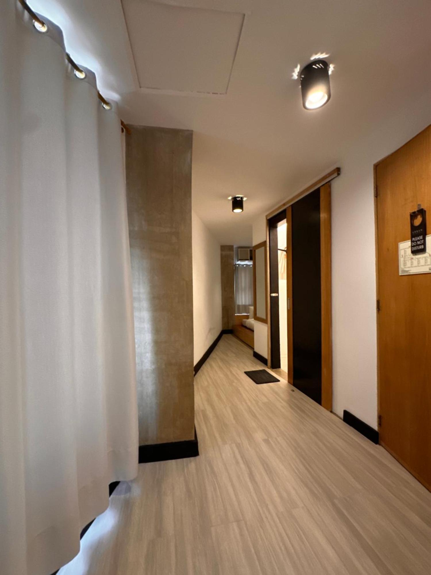 Urban Boutique Hotel Balabag  Экстерьер фото