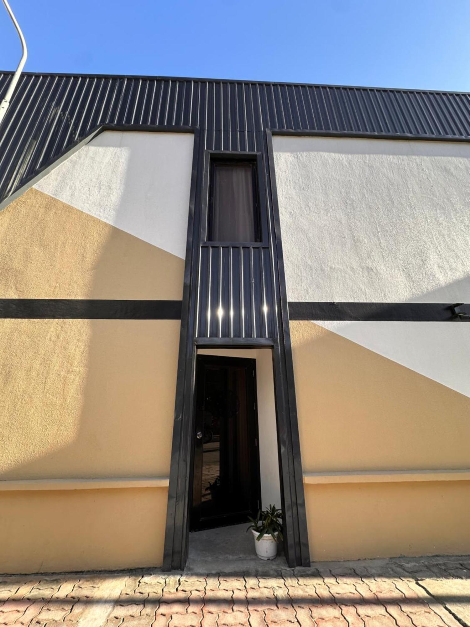 Urban Boutique Hotel Balabag  Экстерьер фото
