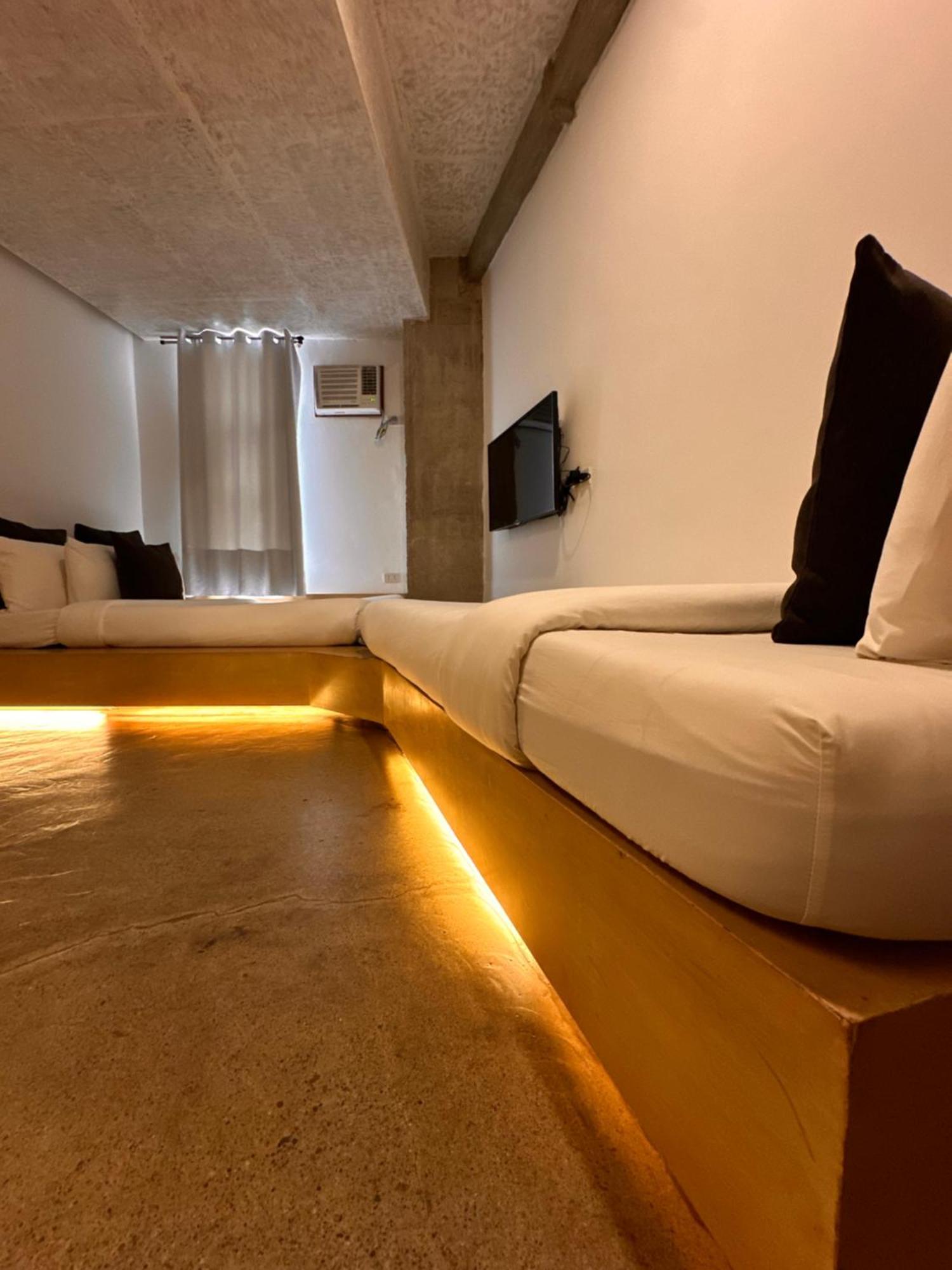 Urban Boutique Hotel Balabag  Экстерьер фото