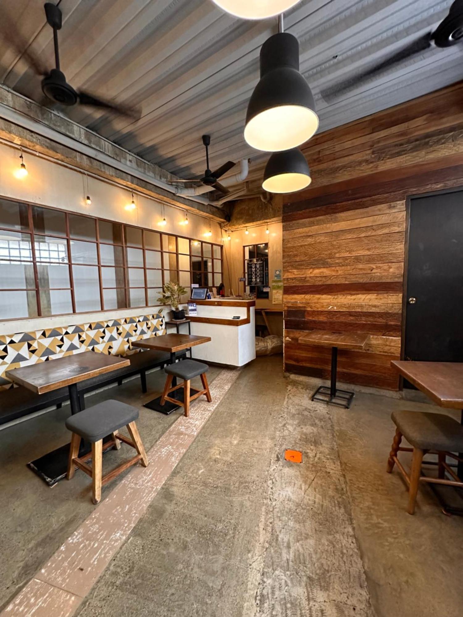 Urban Boutique Hotel Balabag  Экстерьер фото